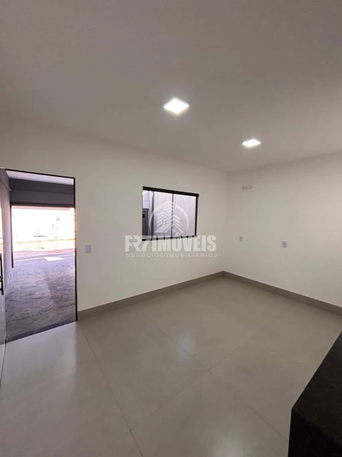 CASA NOVA 2 QUARTOS SENDO 1 SUÍTE NO RESIDENCIAL TEMPO NOVO - GOIÂNIA/GO