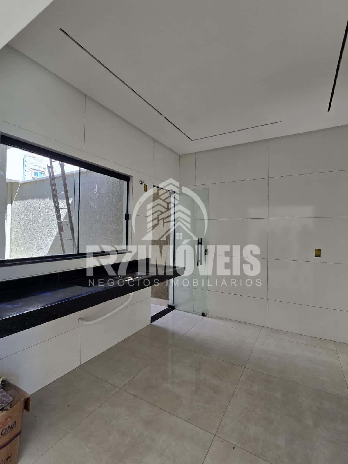 CASA NO SETOR ESTRELA DALVA COM BOA LOCALIZAÇÃO - GOIÂNIA/GO