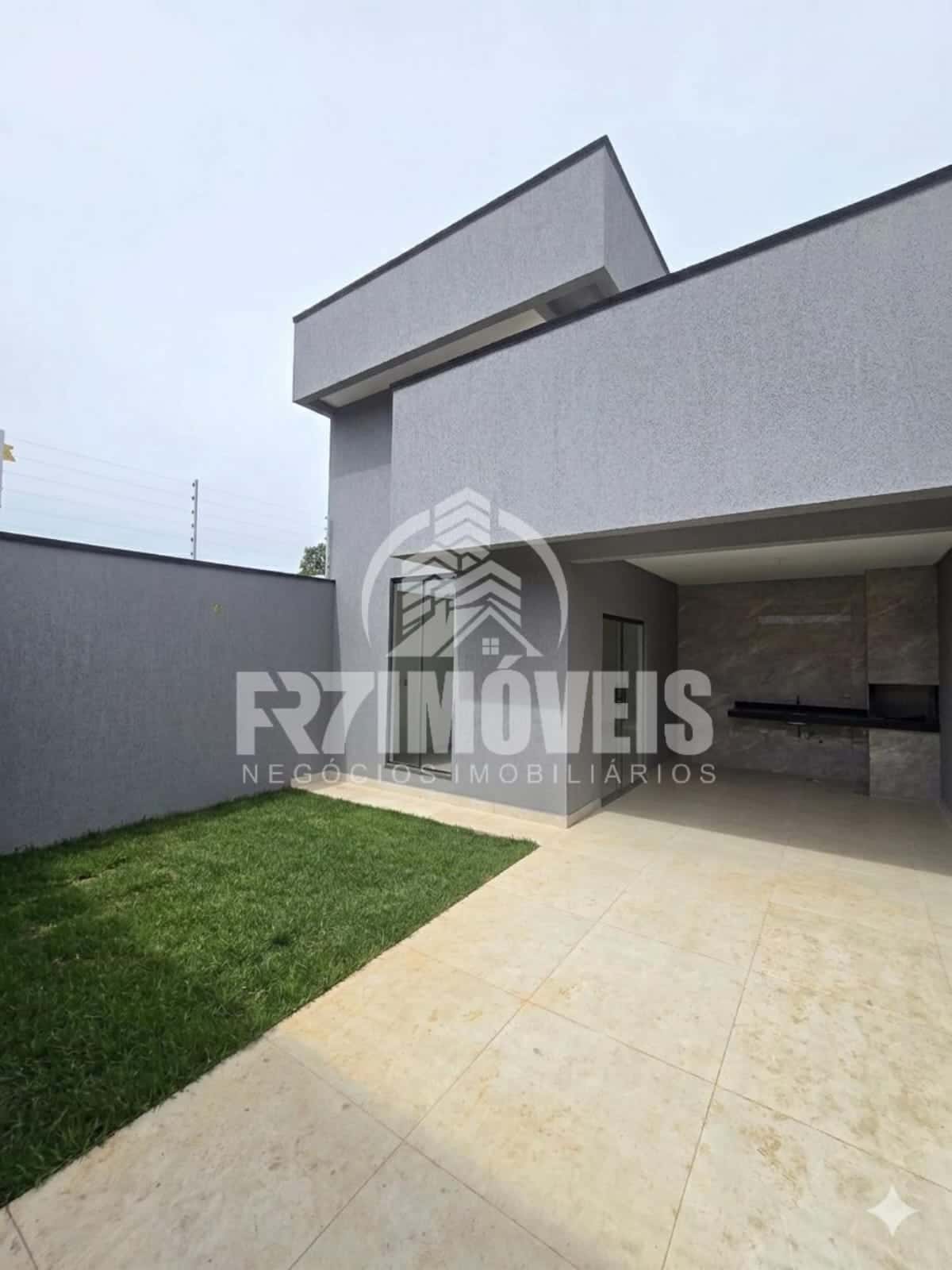 CASA NO SETOR ESTRELA DALVA COM BOA LOCALIZAÇÃO - GOIÂNIA/GO
