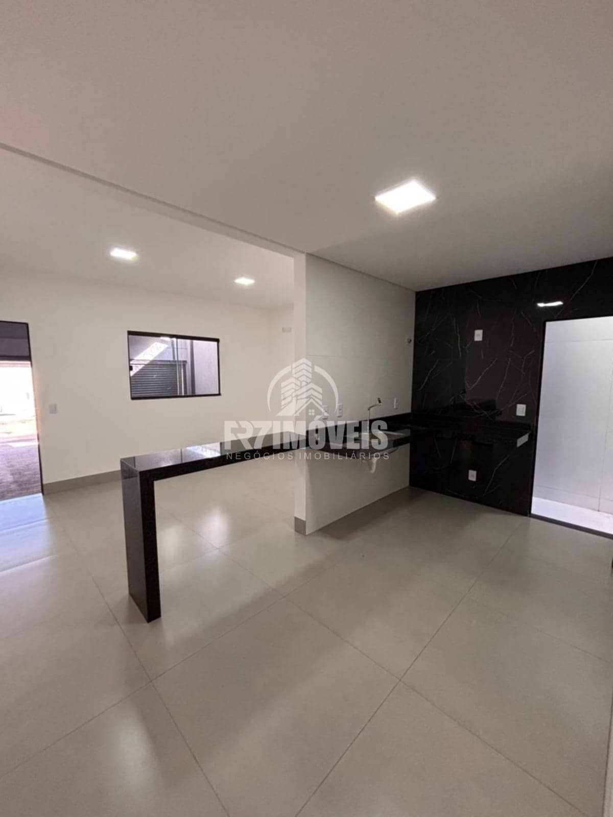 CASA NOVA 2 QUARTOS SENDO 1 SUÍTE NO RESIDENCIAL TEMPO NOVO - GOIÂNIA/GO