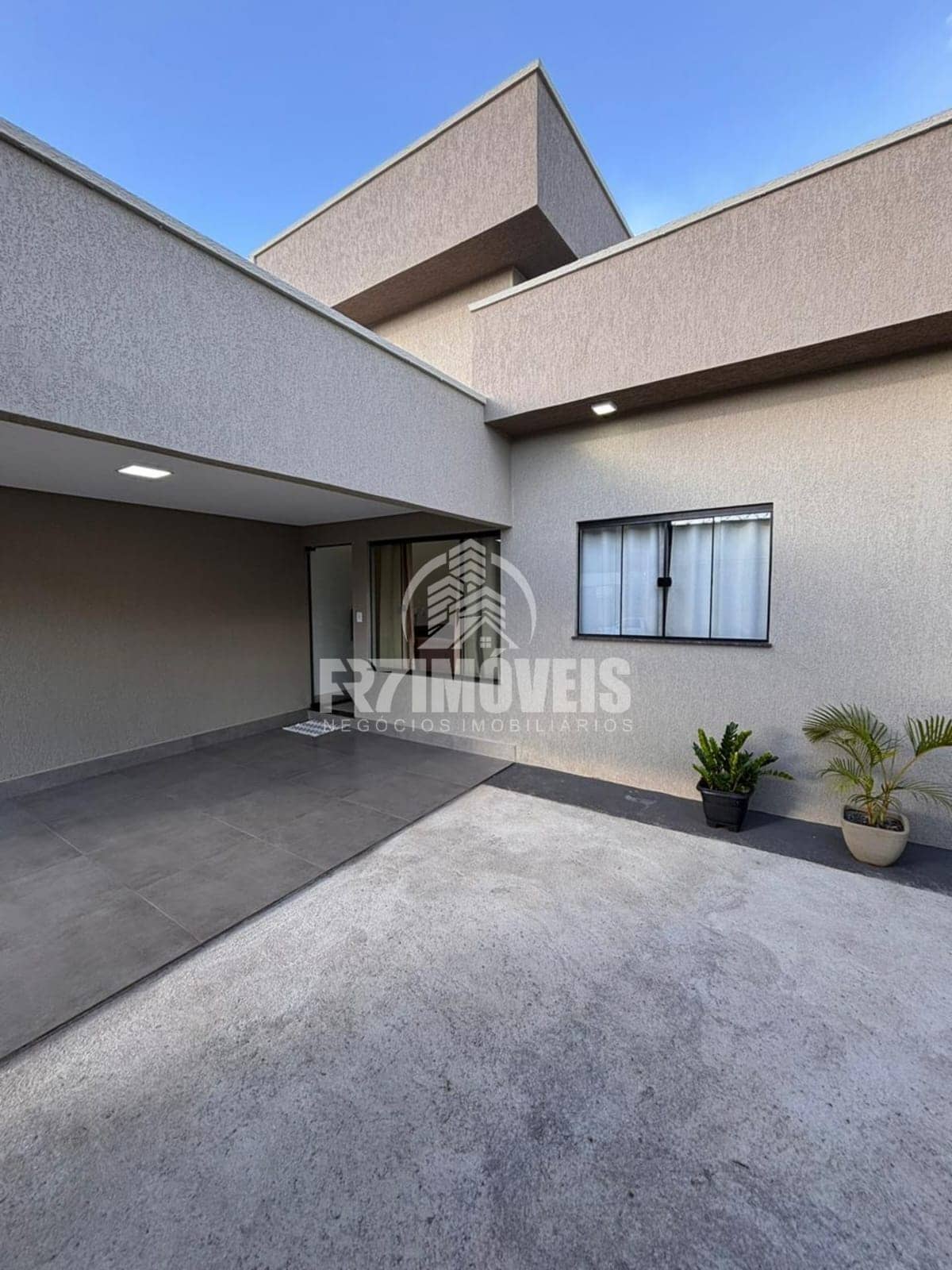 CASA NO JARDIM NOVO PETRÓPOLIS – GOIÂNIA/GO
