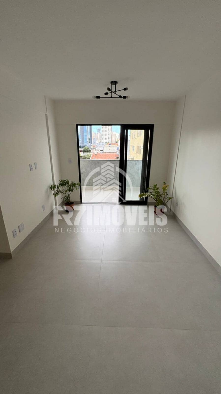 APARTAMENTO EM CONDOMÍNIO NO SETOR JARDIM AMERICA - GOIÂNIA/GO