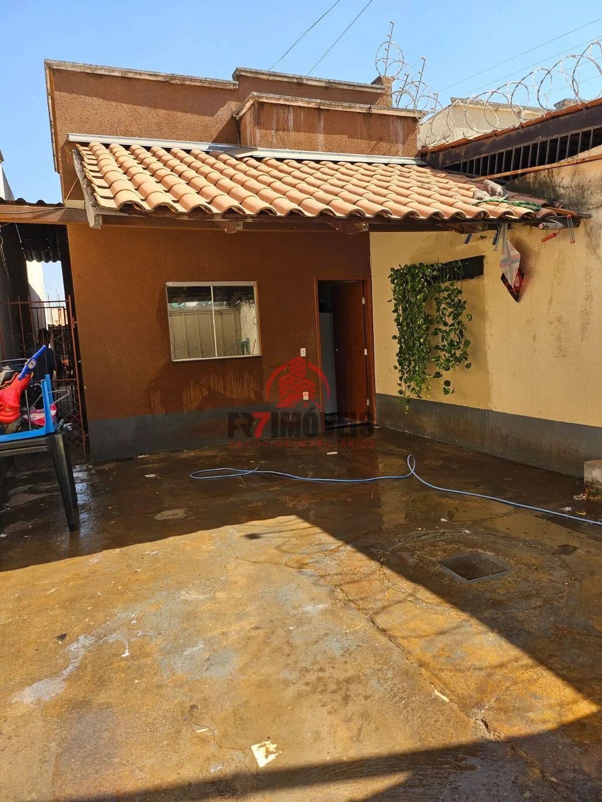 CASA NO SETOR MAYSA 2 – TRINDADE/GO