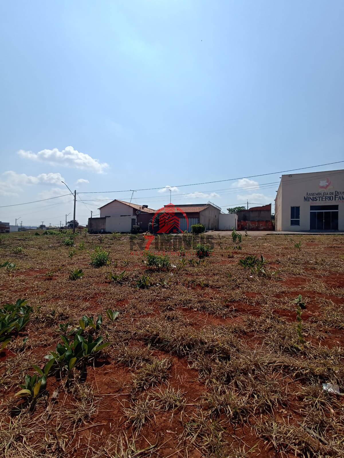 LOTE NO RESIDENCIAL LAGO AZUL - GOIANIRA / GO