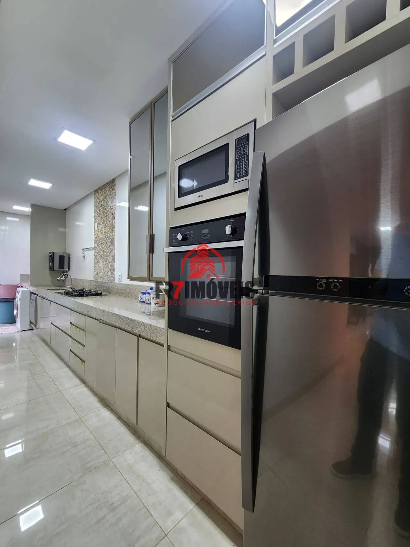 CASA NO CONDOMÍNIO VILLA VERDE NO JARDIM BALNEÁRIO MEIA PONTE – GOIÂNIA